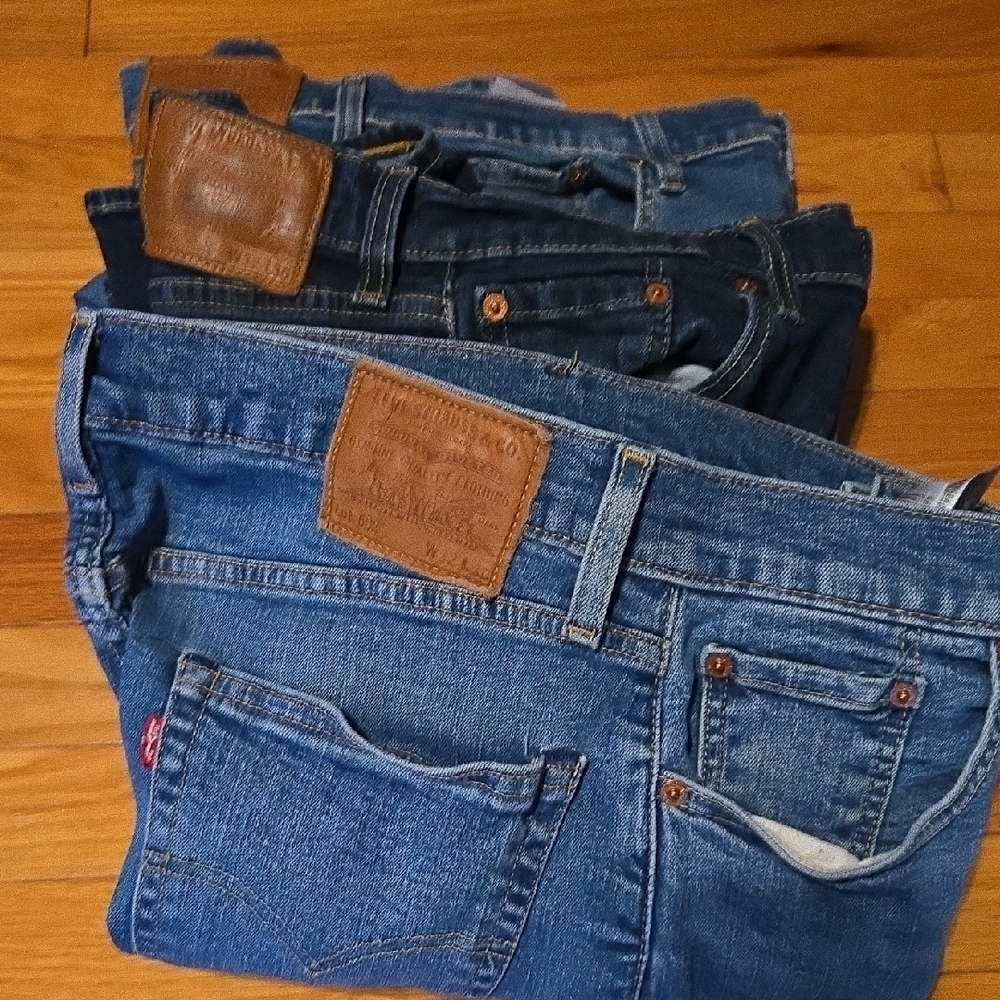 Levi's Classic Blue Straight Jeans for Men
